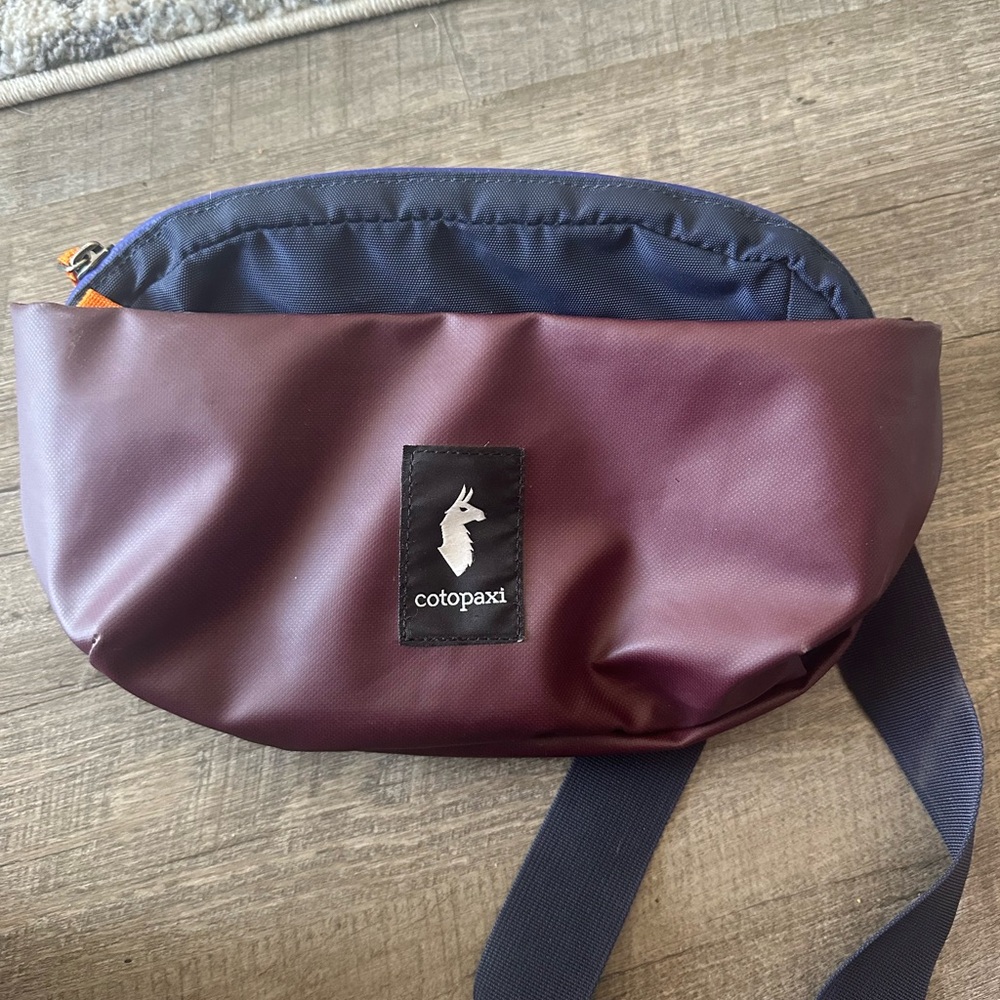 Cotopaxi Coso 2L Hip Pack - Cada Día